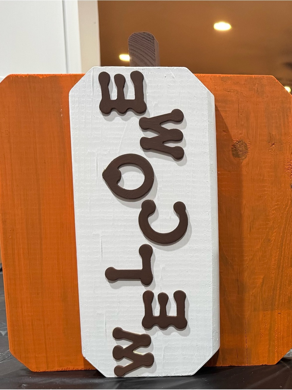 Welcome Wooden Tag Sign - White and Brown Home Accent